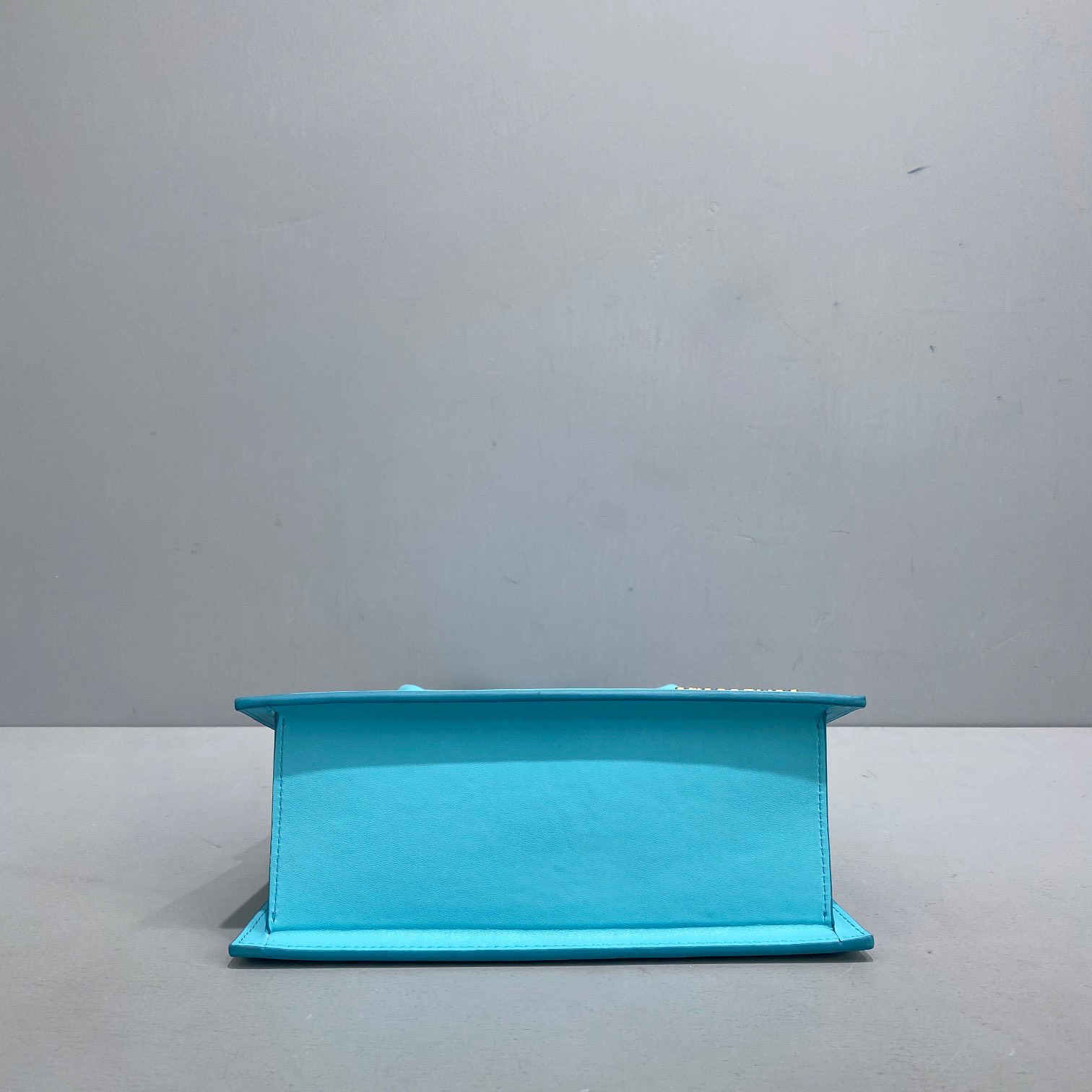 Bagsaaa Jacquemus Le Grand Chiquito Blue Leather - 22x18cm