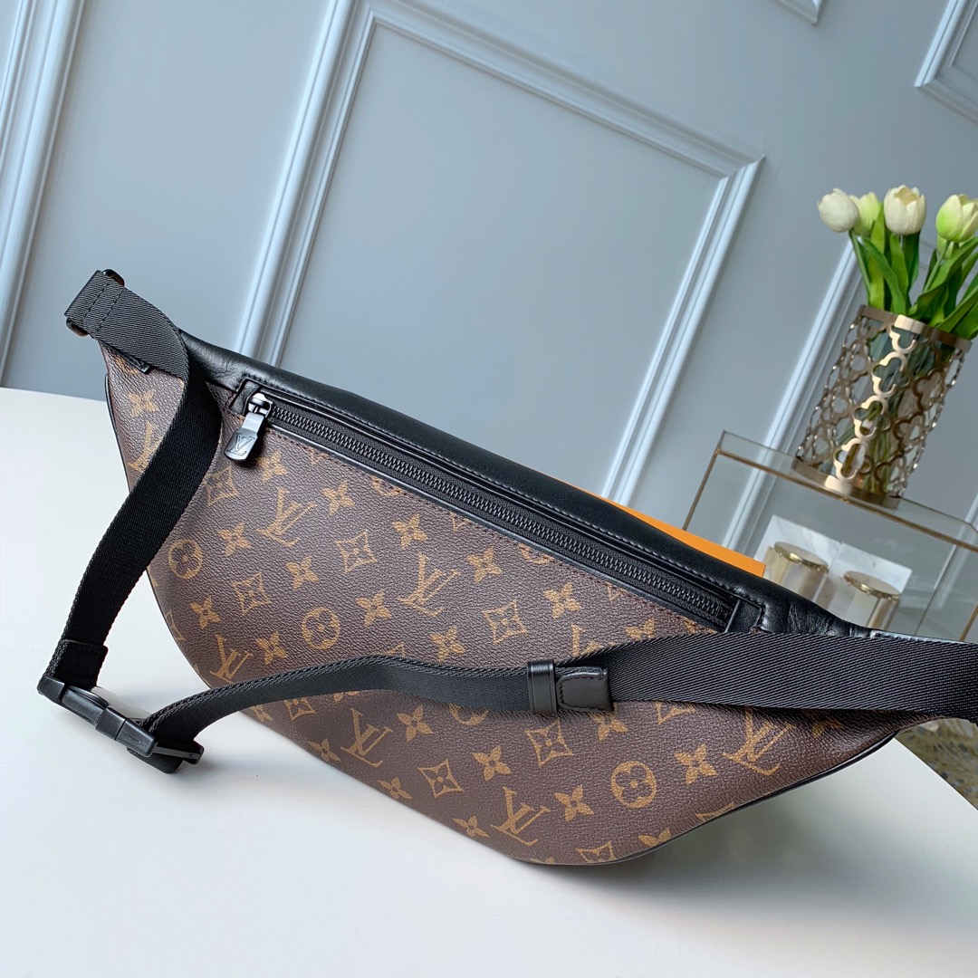 Bagsaaa L0vis Vvtt0n Discovery Bumbag - 47.0 x 20.0 x 9.0 cm
