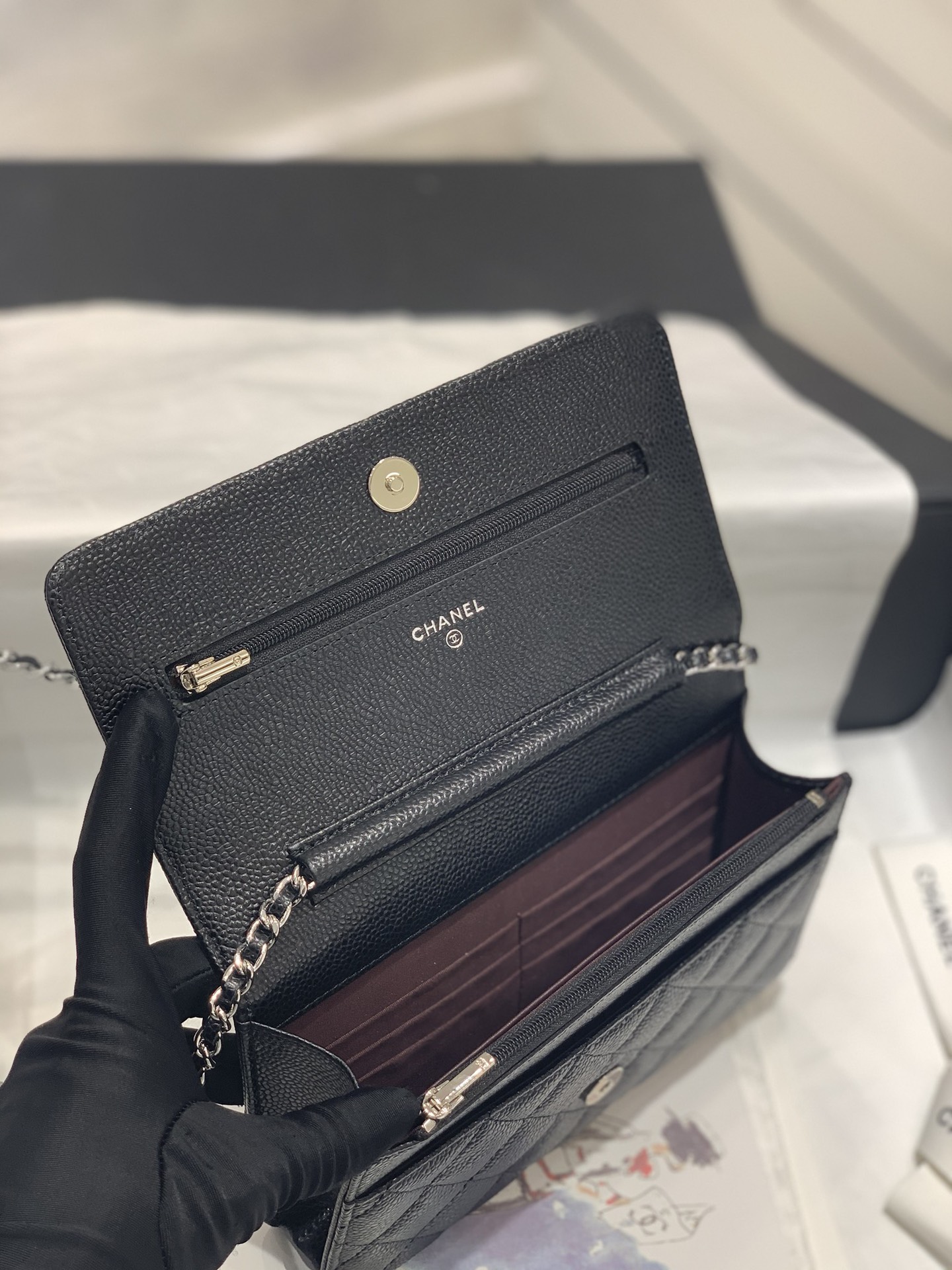 Bagsaaa Ch**el WOC Caviar Leather Black With Silver Hardware - 19-3.5-12cm