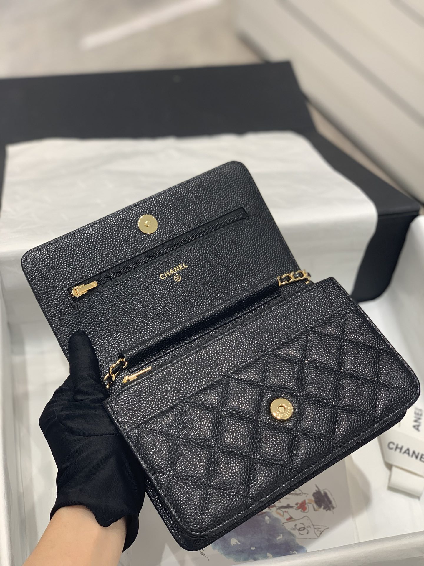 Bagsaaa Ch**el WOC Caviar Leather Black With Gold Hardware - 19-3.5-12cm