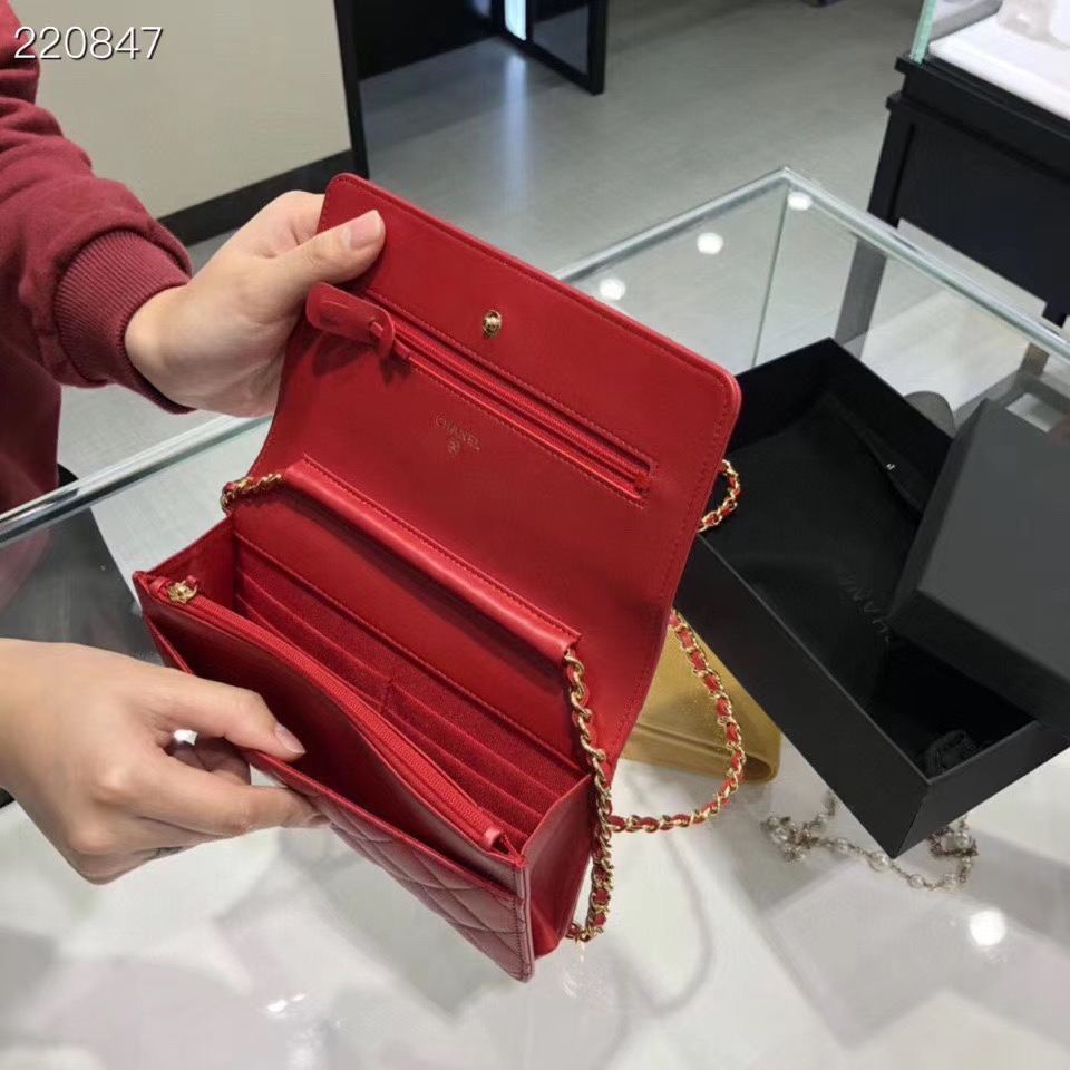 Bagsaaa Ch**el WOC Red Lambskin leather - 19cm