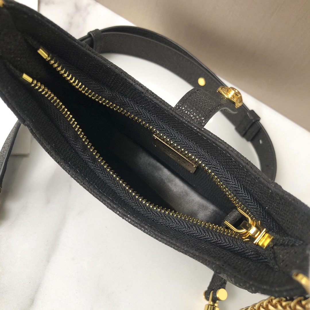 BAGSAAA Bv1g*ai SERPENTI ELLIPSE CROSSBODY BLACK BAG - 19.5 x 20 x 4.5 cm