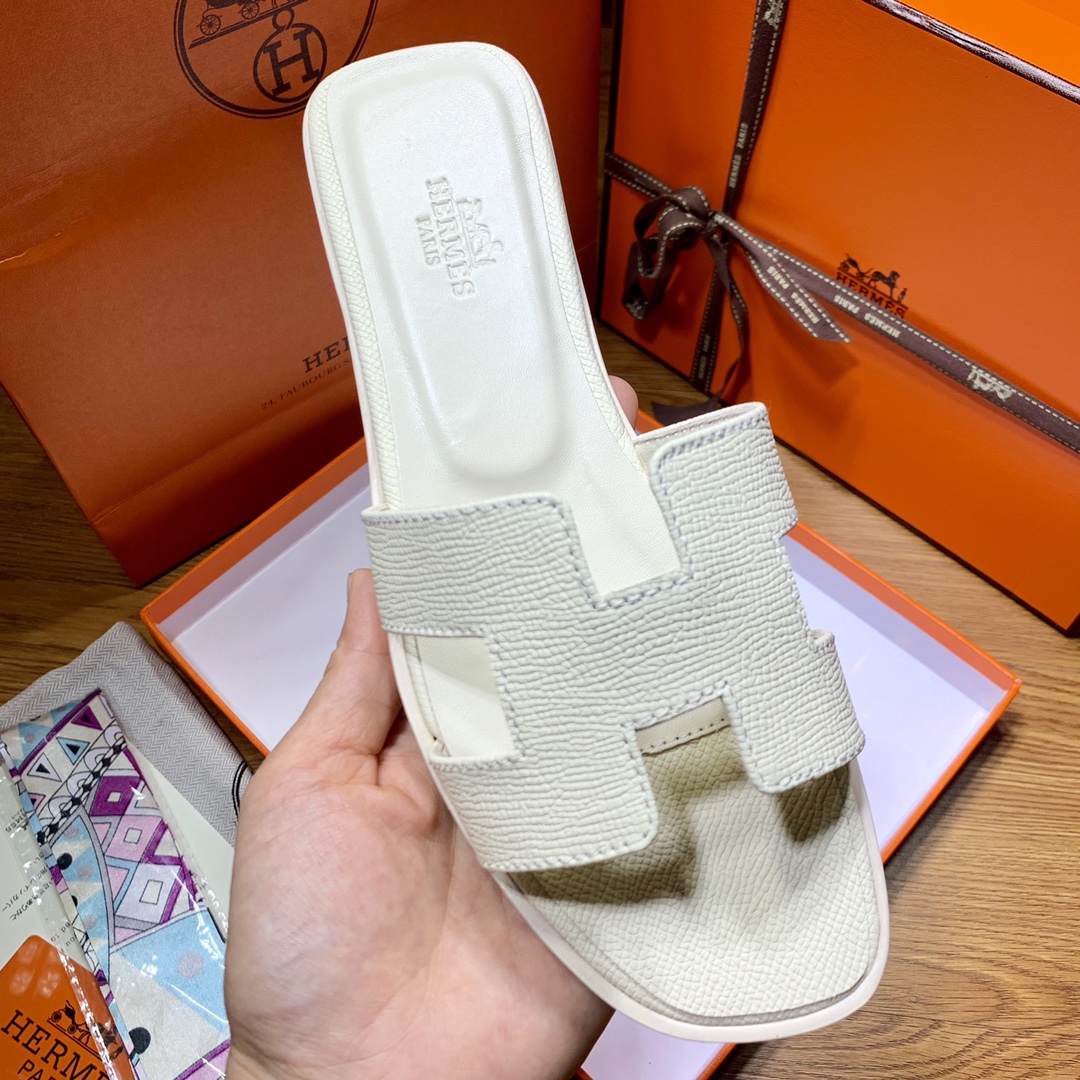 Bagsaaa H**me5 Slides White Granied Leather