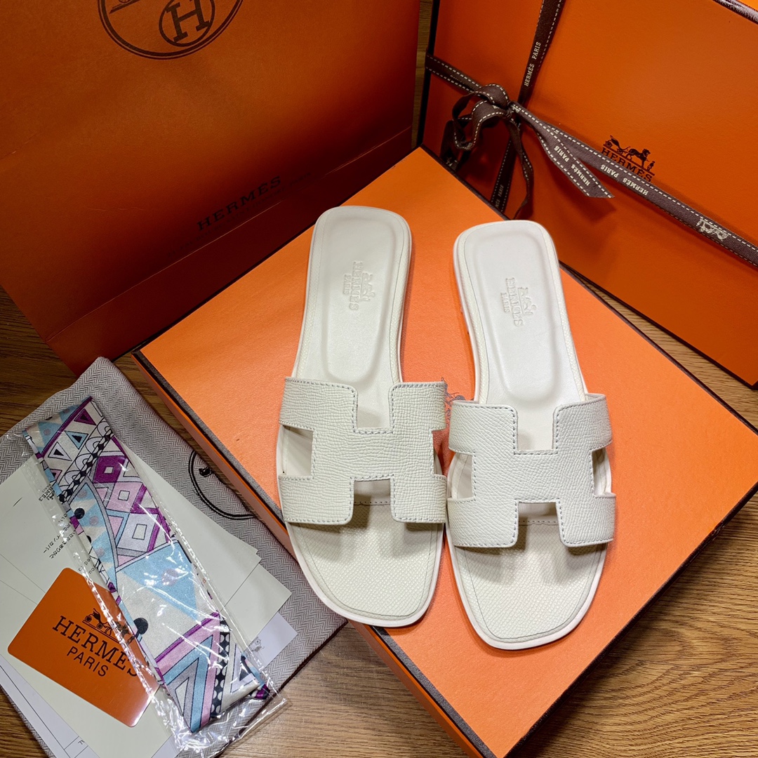 Bagsaaa H**me5 Slides White Granied Leather