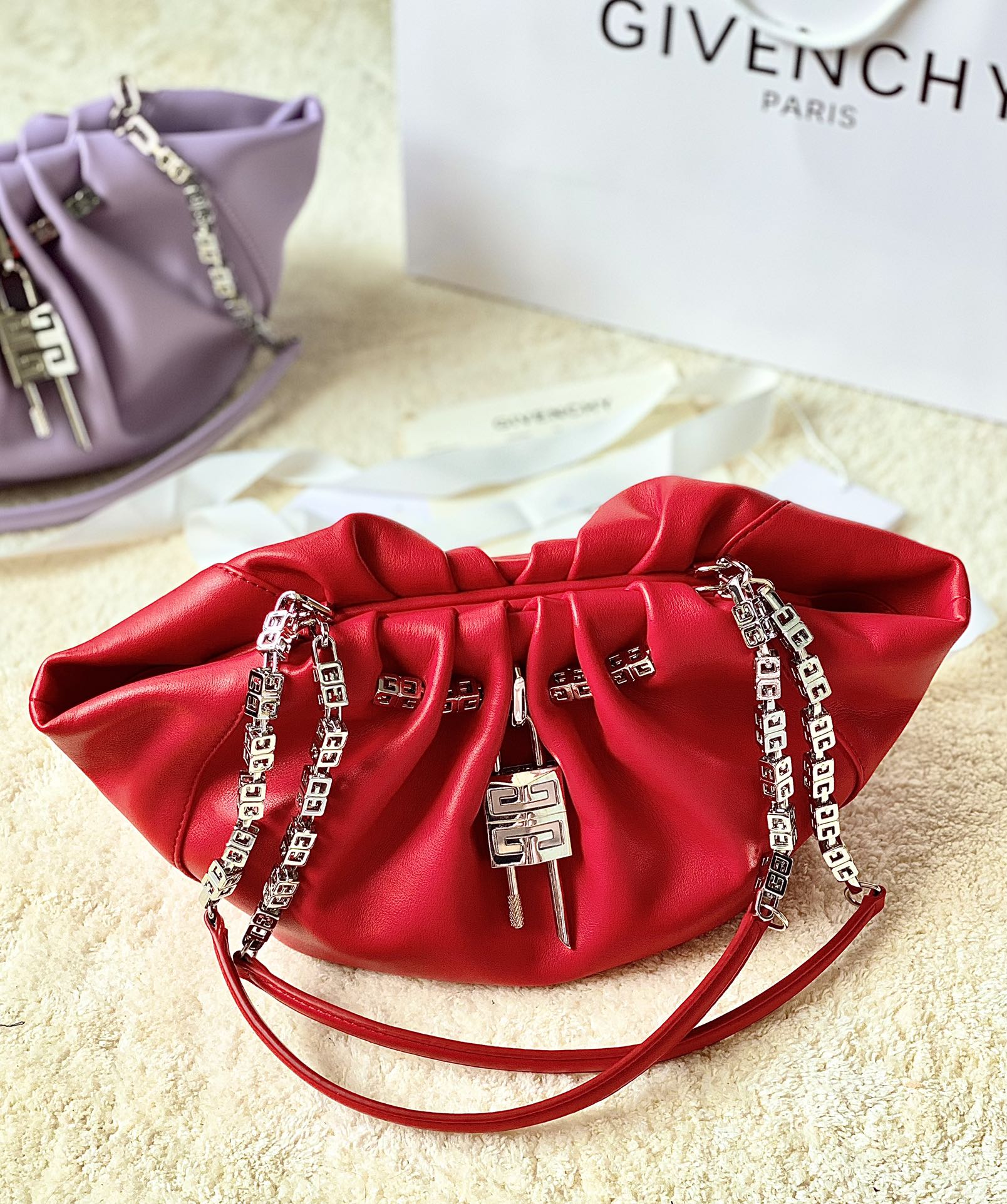 Bagsaaa Givenchy Kenny Red Bag - 32x22x17cm