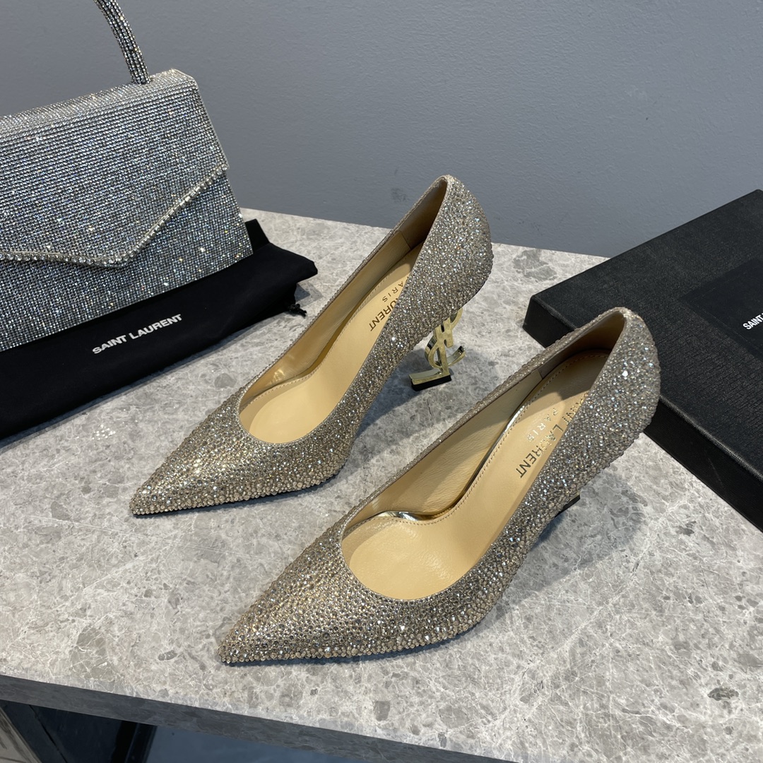 Bagsaaa Y51 Opyum 110 Gold Glitter Pumps