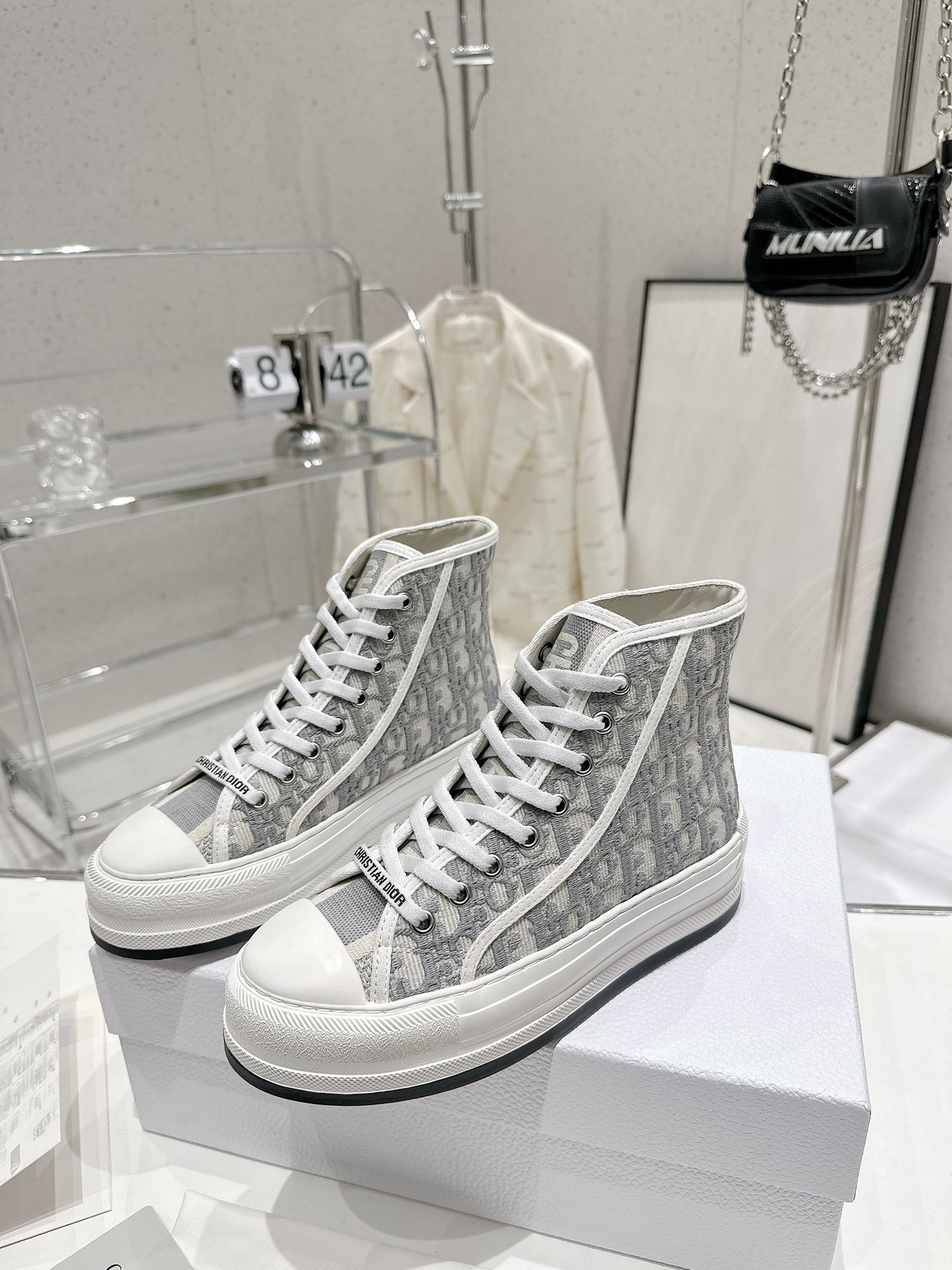 Bagsaaa D10r Walk n D10r High Top Platform Sneaker Grey Oblique