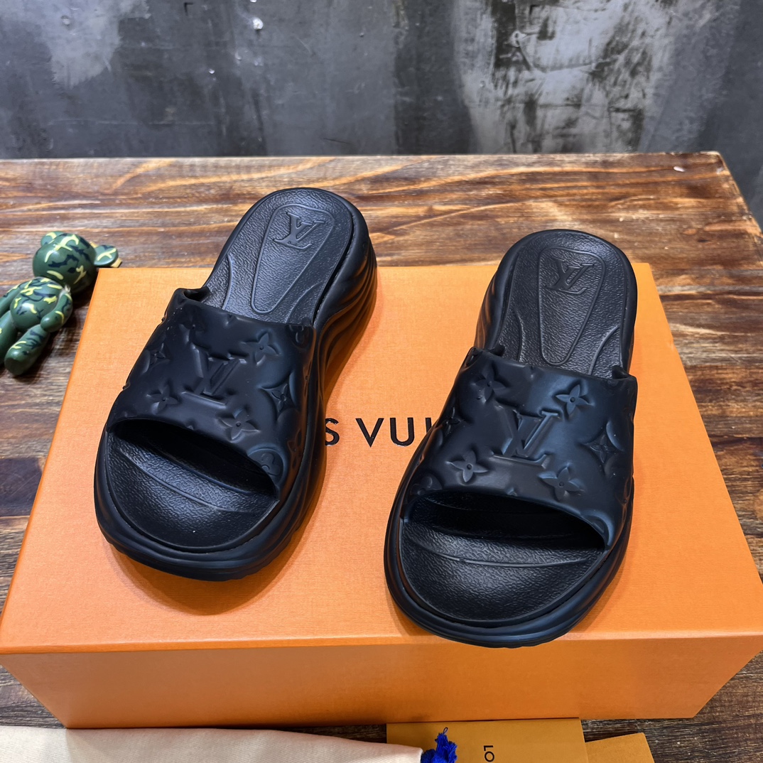 Bagsaaa L0vis Vvtt0n Pool 55 Flat Comfort Mule Black