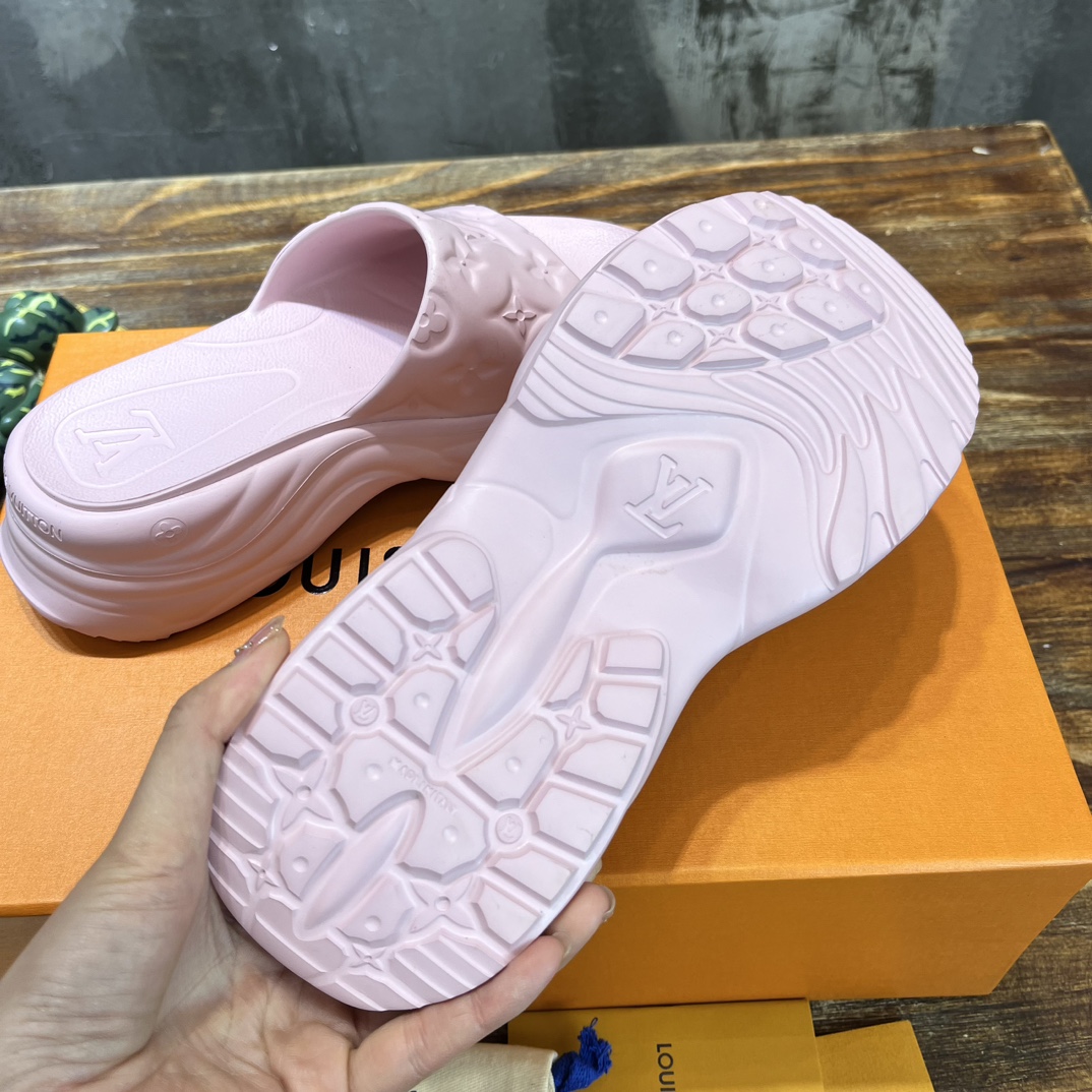 Bagsaaa L0vis Vvtt0n Pool 55 Flat Comfort Mule Pink