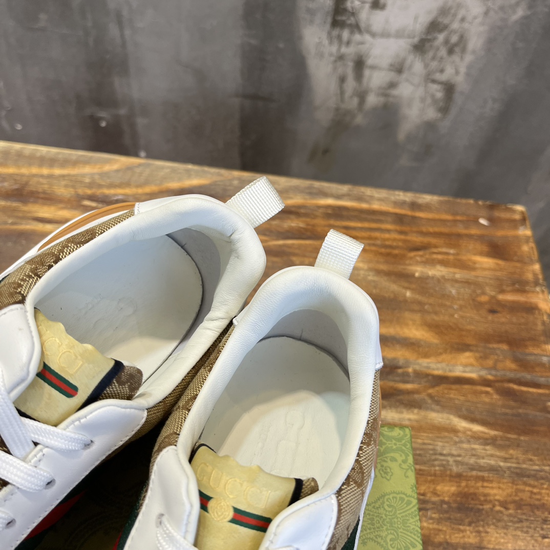 Bagsaaa Gvc*1 Sneaker GG White