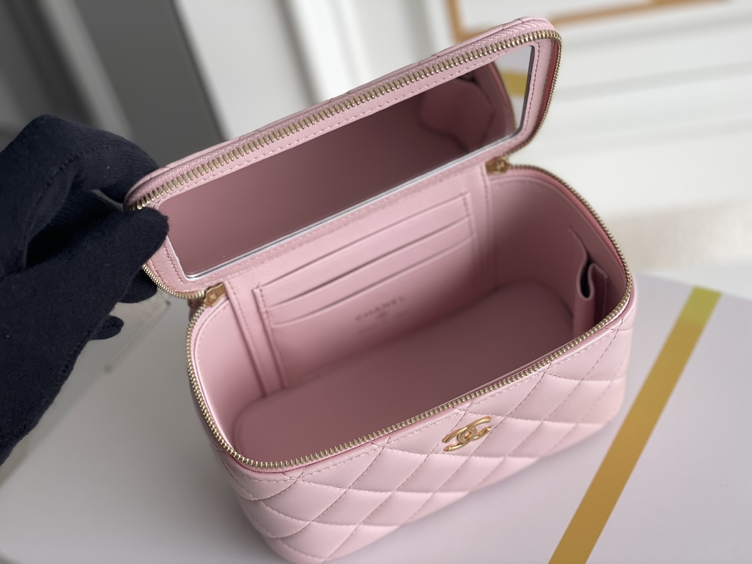 Bagsaaa nCh**el Vanity Pink Bag - 17x9.5x8cm