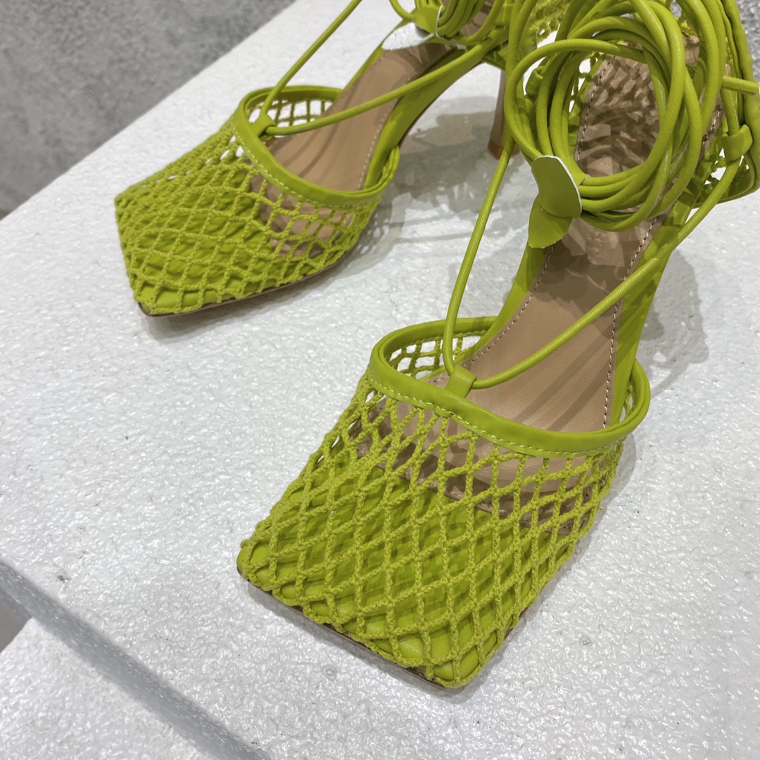 Bagsaaa B0tt*ga Ven*ta Stretch Leather Trimmed Mesh Pumps in Light Green