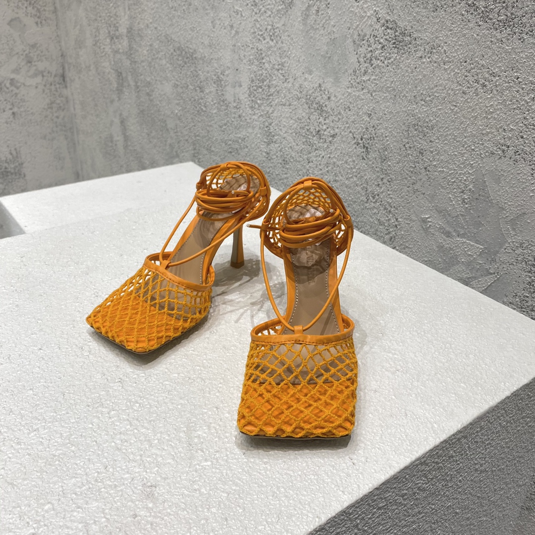Bagsaaa B0tt*ga Ven*ta Stretch Leather Trimmed Mesh Pumps in Orange