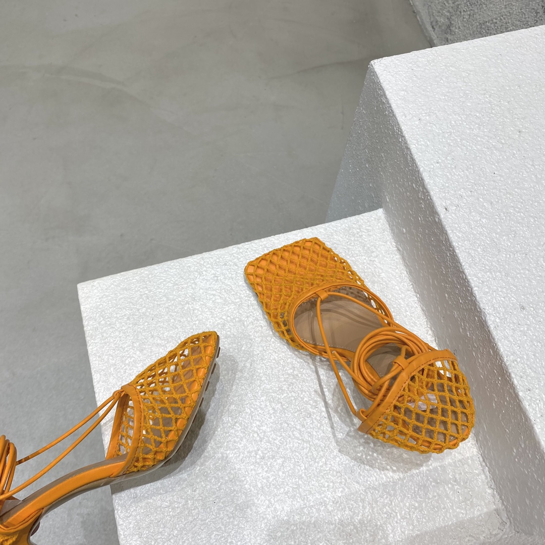 Bagsaaa B0tt*ga Ven*ta Stretch Leather Trimmed Mesh Pumps in Orange