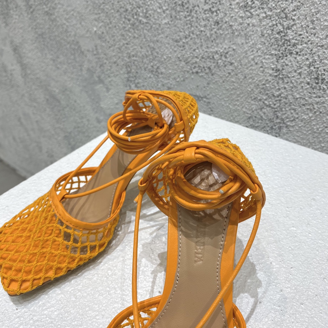 Bagsaaa B0tt*ga Ven*ta Stretch Leather Trimmed Mesh Pumps in Orange