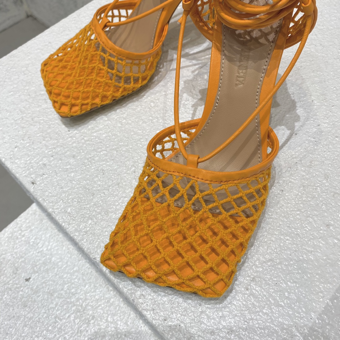 Bagsaaa B0tt*ga Ven*ta Stretch Leather Trimmed Mesh Pumps in Orange