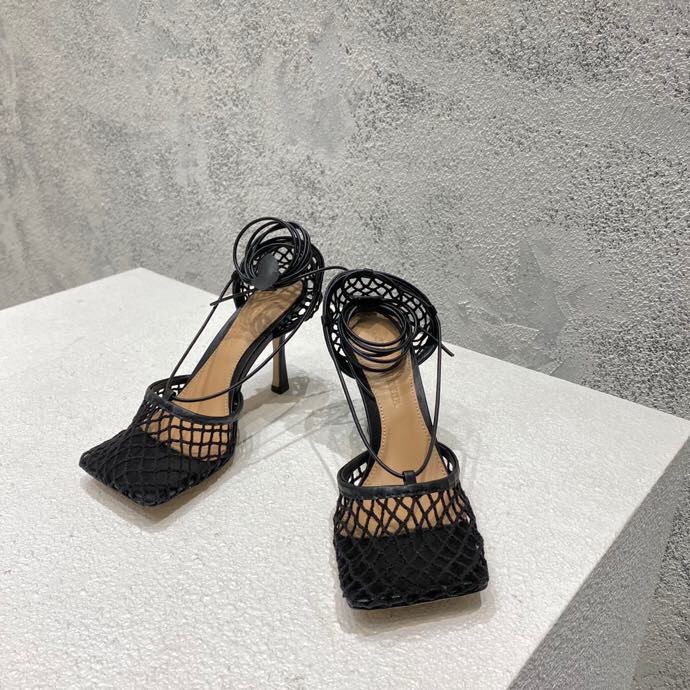 Bagsaaa B0tt*ga Ven*ta Stretch Leather Trimmed Mesh Pumps in Black