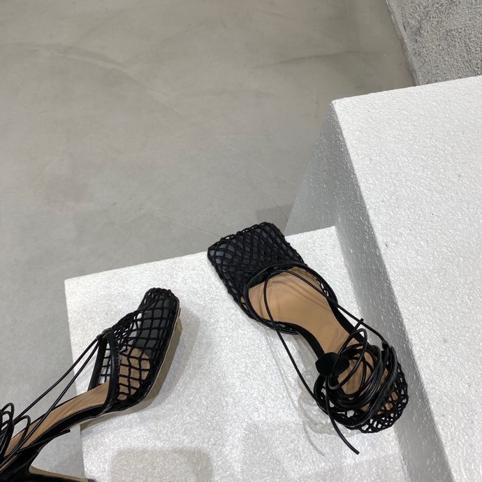 Bagsaaa B0tt*ga Ven*ta Stretch Leather Trimmed Mesh Pumps in Black