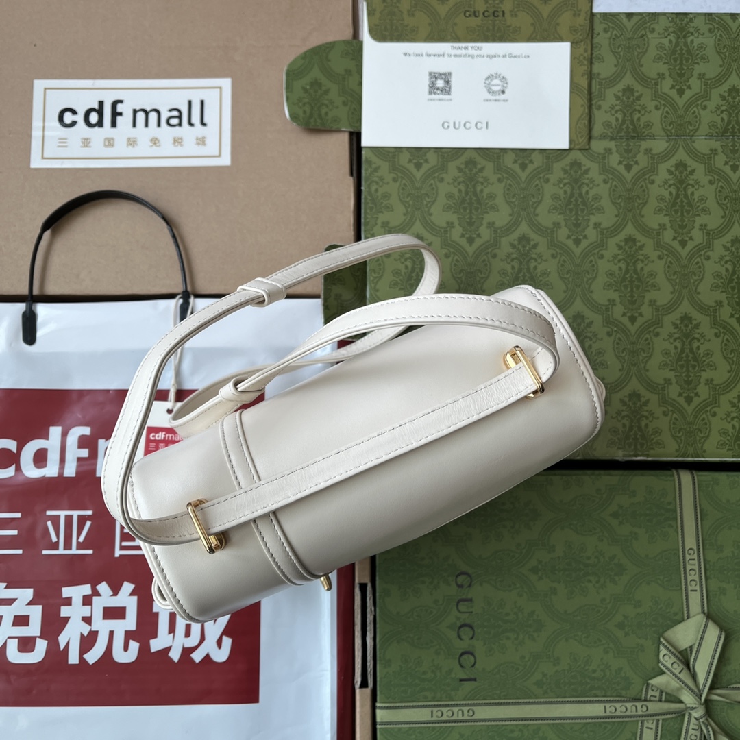 Bagsaaa Gvc*1 Equestrian inspired shoulder white bag - 21x20x7cm