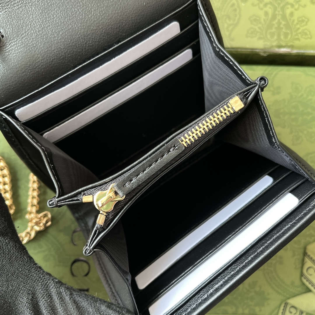 Bagsaaa Gvc*1 Blondie medium chain wallet black - W12.5cm x H11cm x D2.5cm
