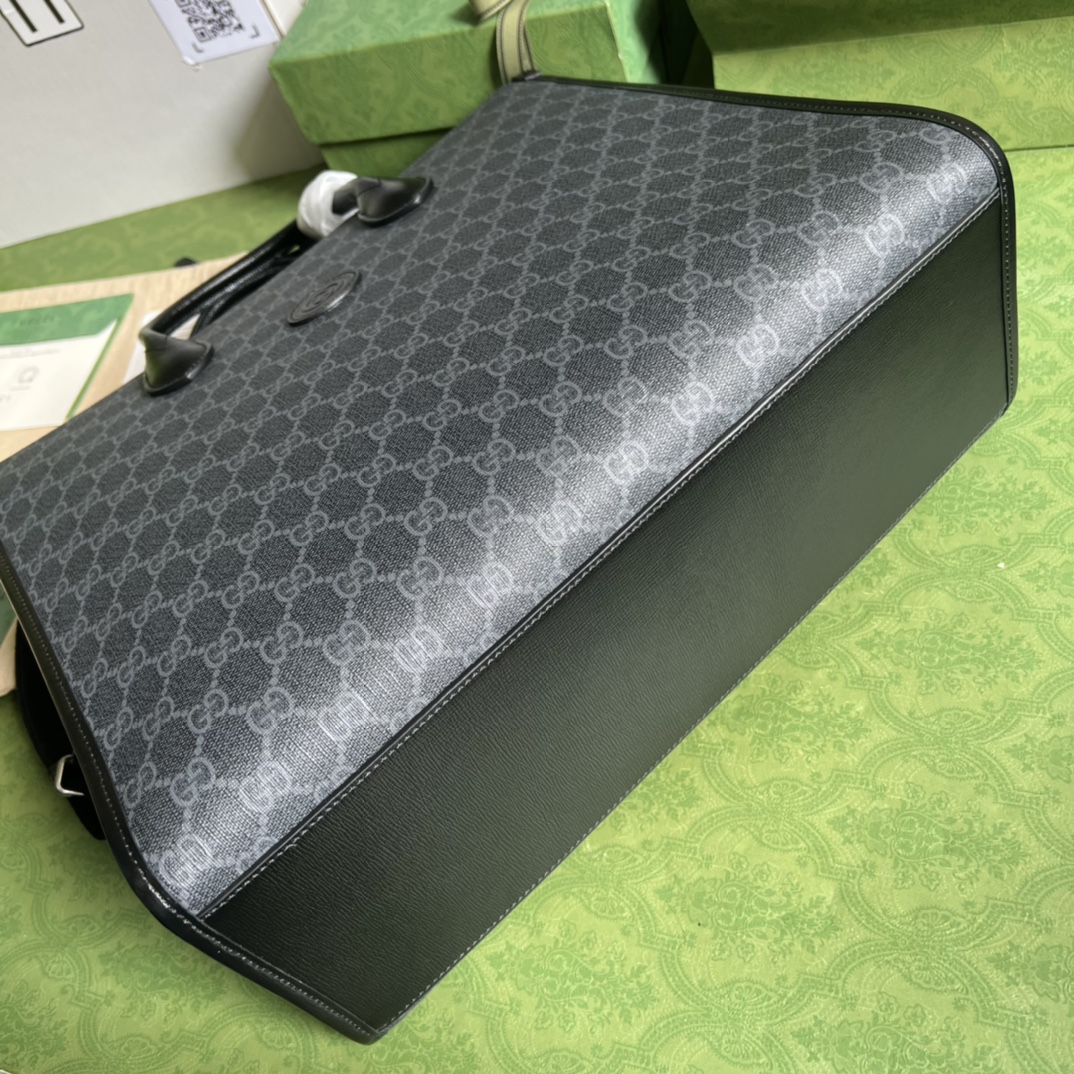Bagsaaa Gvc*1 Medium tote bag with Interlocking G - W36cm x H38.5cm x D12cm