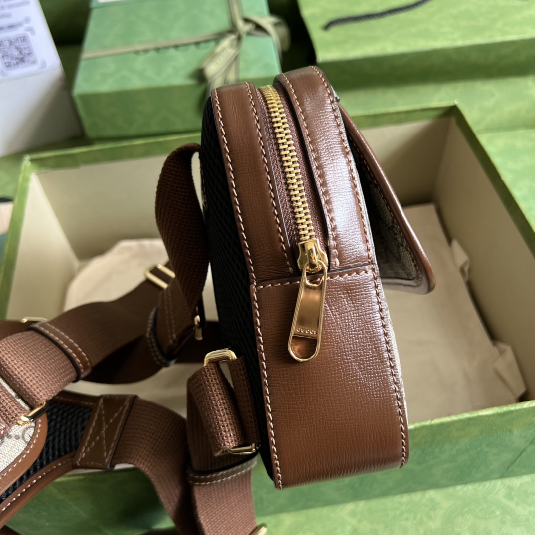 Bagsaaa Gvc*1 Gg Retro Holster Bag In Brown - 28*18*6cm