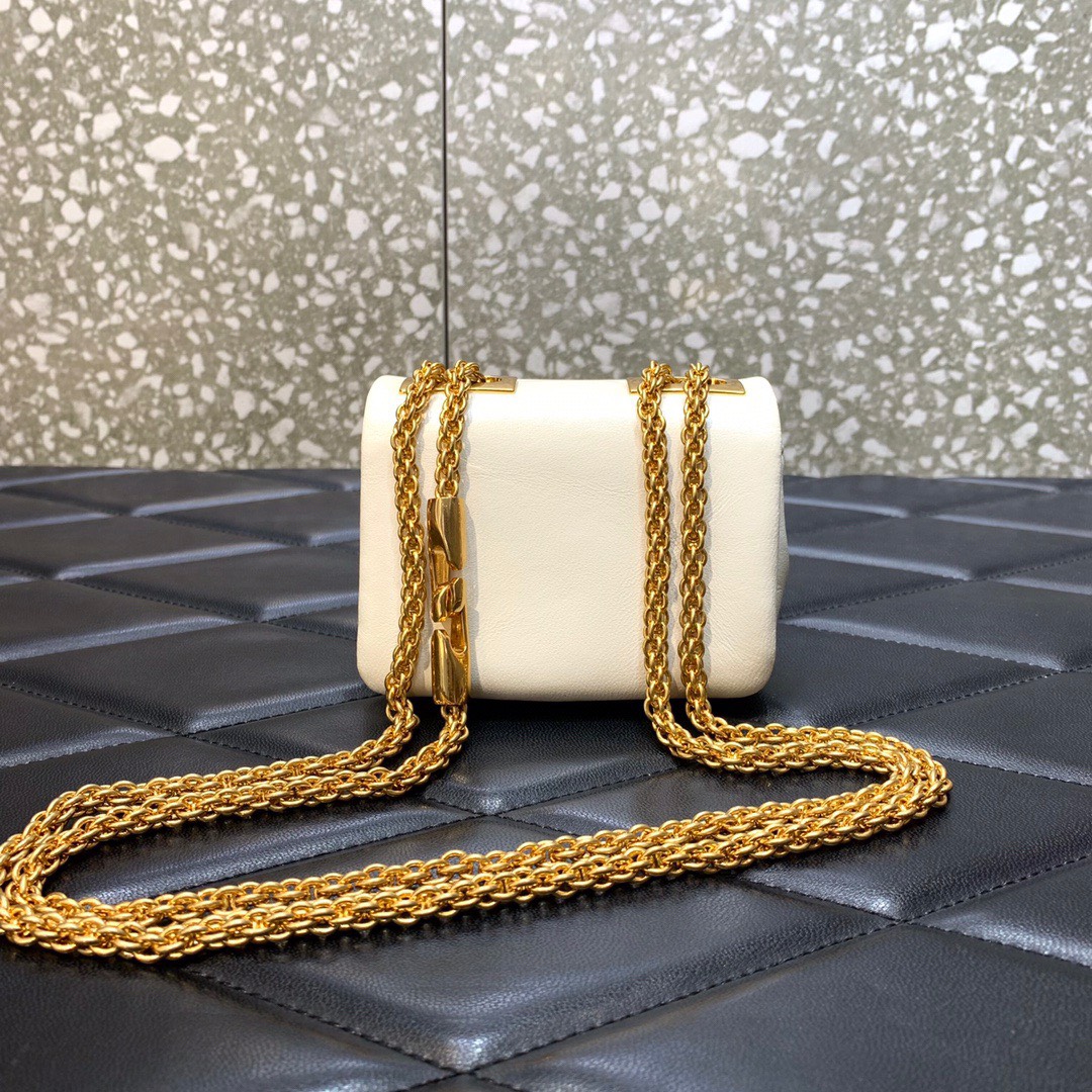 Bagsaaa Va1e*ntin0 Garavani Micro One Stud Nappa White Bag - 11x8x5cm