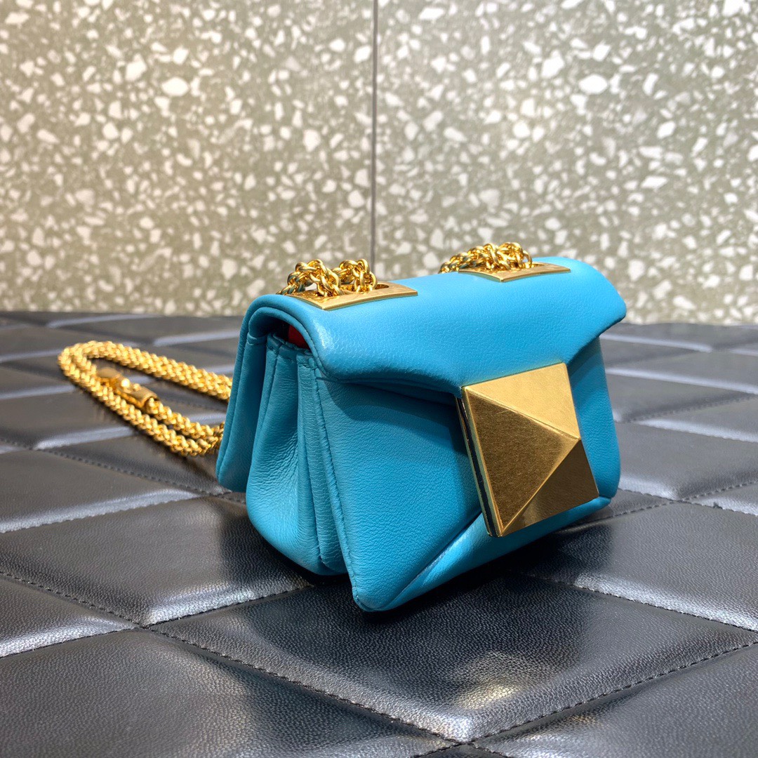 Bagsaaa Va1e*ntin0 Garavani Micro One Stud Nappa Blue Bag - 11x8x5cm