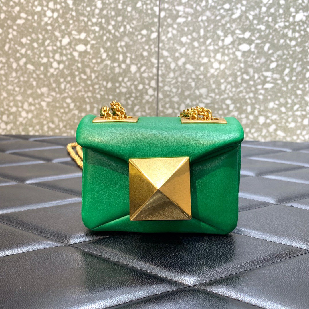 Bagsaaa Va1e*ntin0 Garavani Micro One Stud Nappa Green Bag - 11x8x5cm