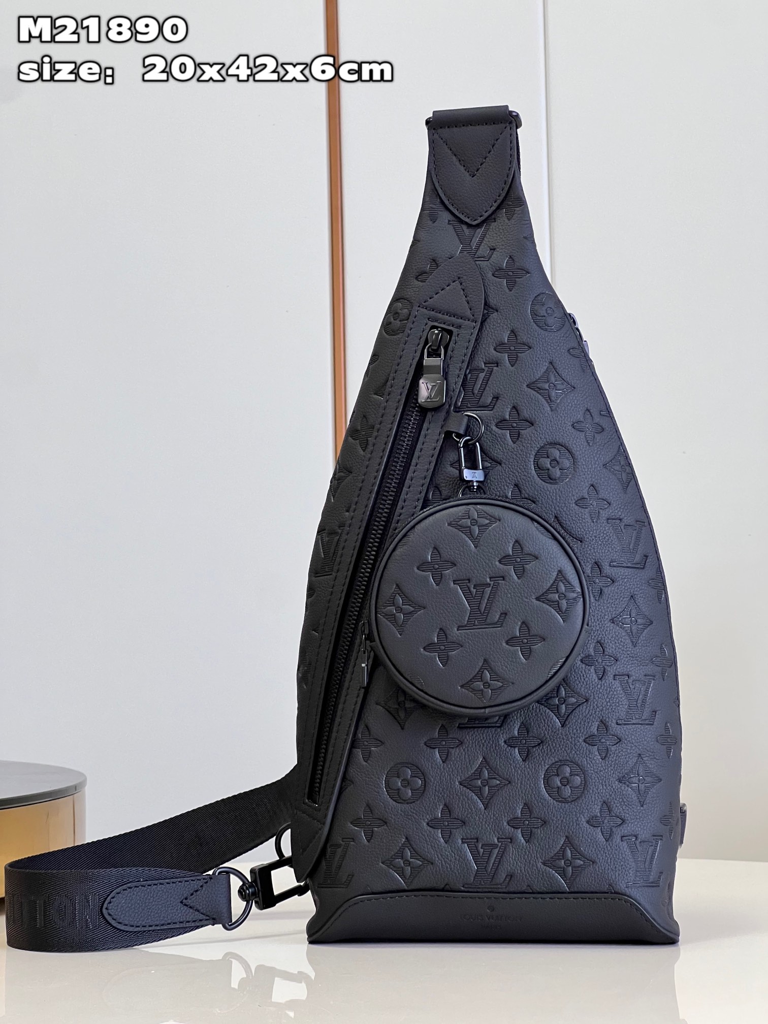 Bagsaaa L0vis Vvtt0n Duo Crossbody Bag Black Calf leather - 20 x 42 x 6 cm