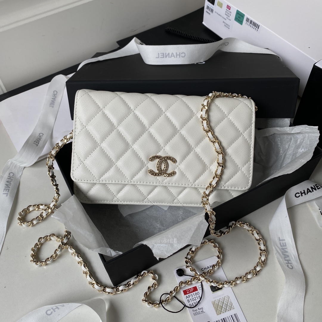 Bagsaaa Ch**el WOC White CC Logo Caviar Leather - 19cm
