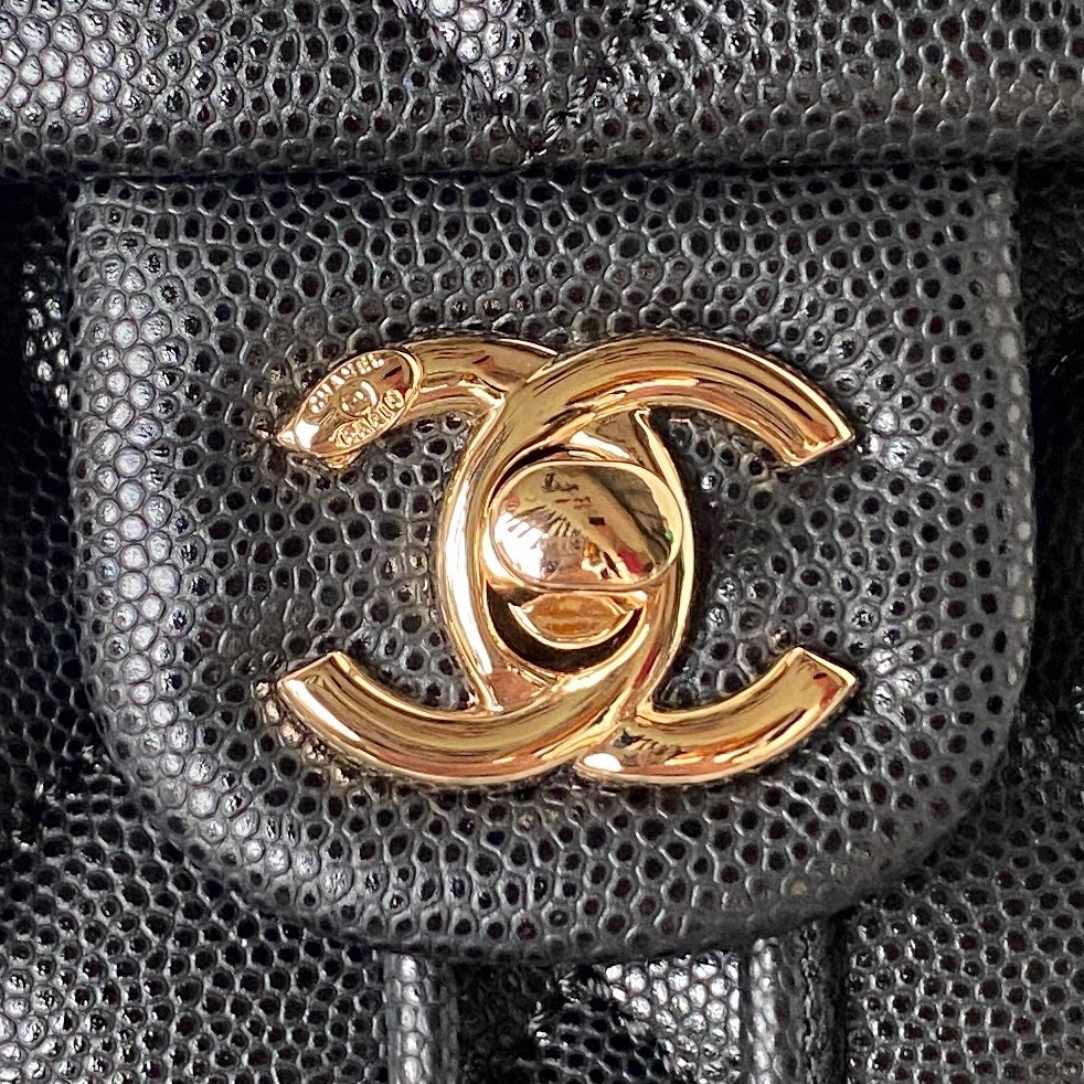 Bagsaaa Ch**el Calfskin Plain Caviar Leather Black Backpack - 25X20X12cm