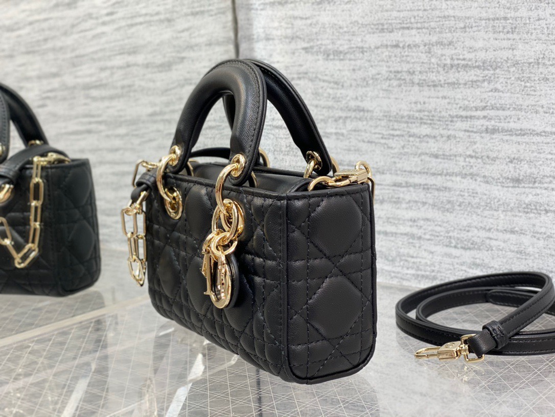 Bagsaaa D10r Lady D - Joy Micro Black Bag - 16 x 9 x 5 cm