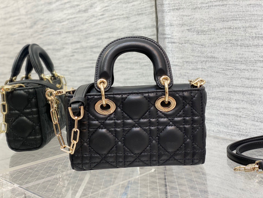 Bagsaaa D10r Lady D - Joy Micro Black Bag - 16 x 9 x 5 cm