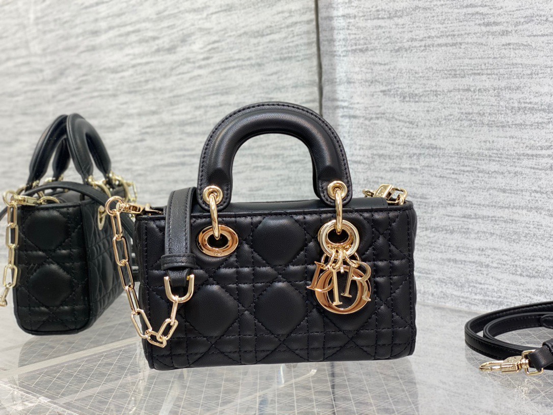Bagsaaa D10r Lady D - Joy Micro Black Bag - 16 x 9 x 5 cm