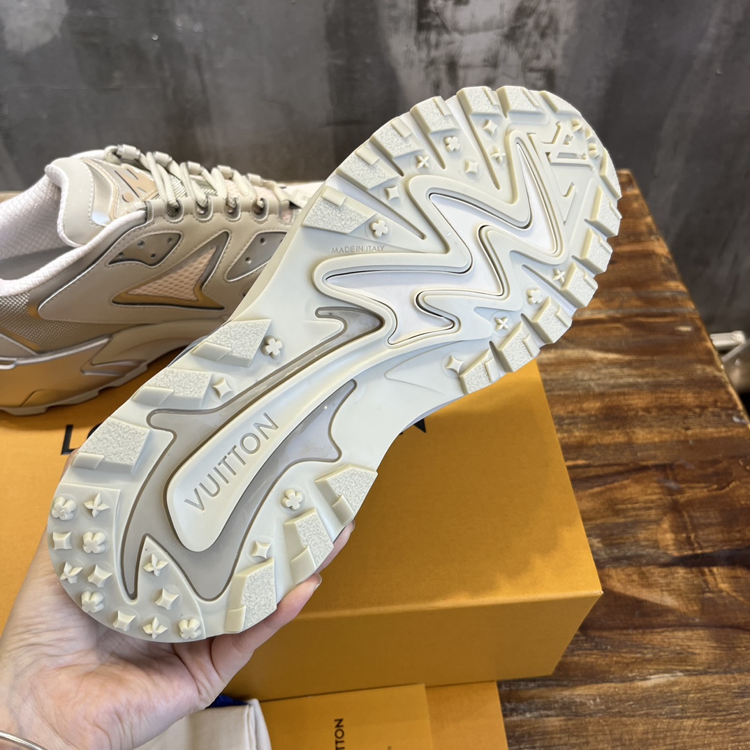Bagsaaa L0vis Vvtt0n Runner Tatic Sneaker Beige