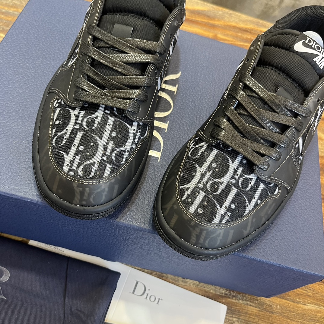 Bagsaaa Nike x D10r Dunk Low White and Black