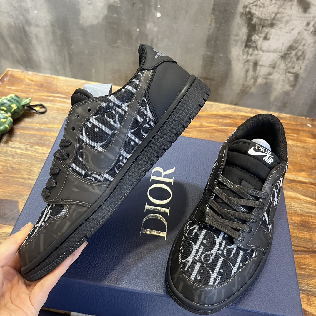 Bagsaaa Nike x D10r Dunk Low White and Black
