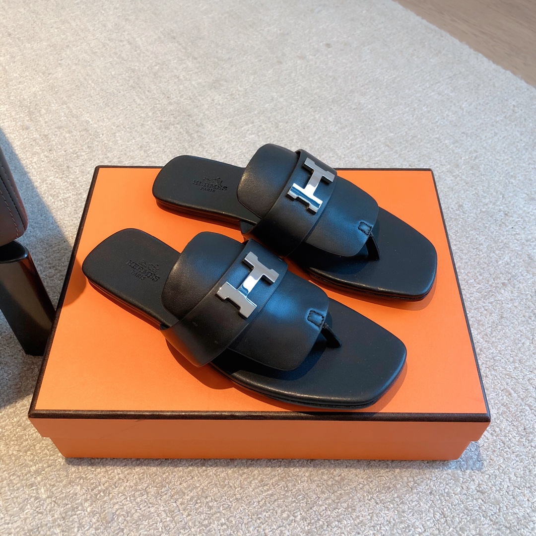 Bagsaaa H**me5 Elixir Sandal Black Leather