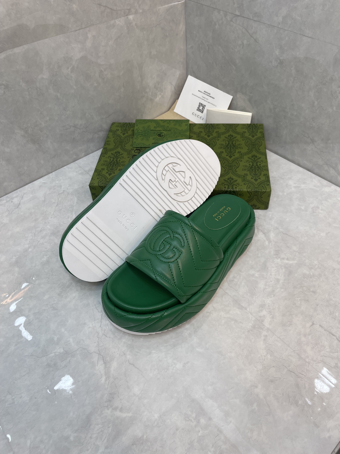 Bagsaaa Gvc*1 Interlocking G Slides Green
