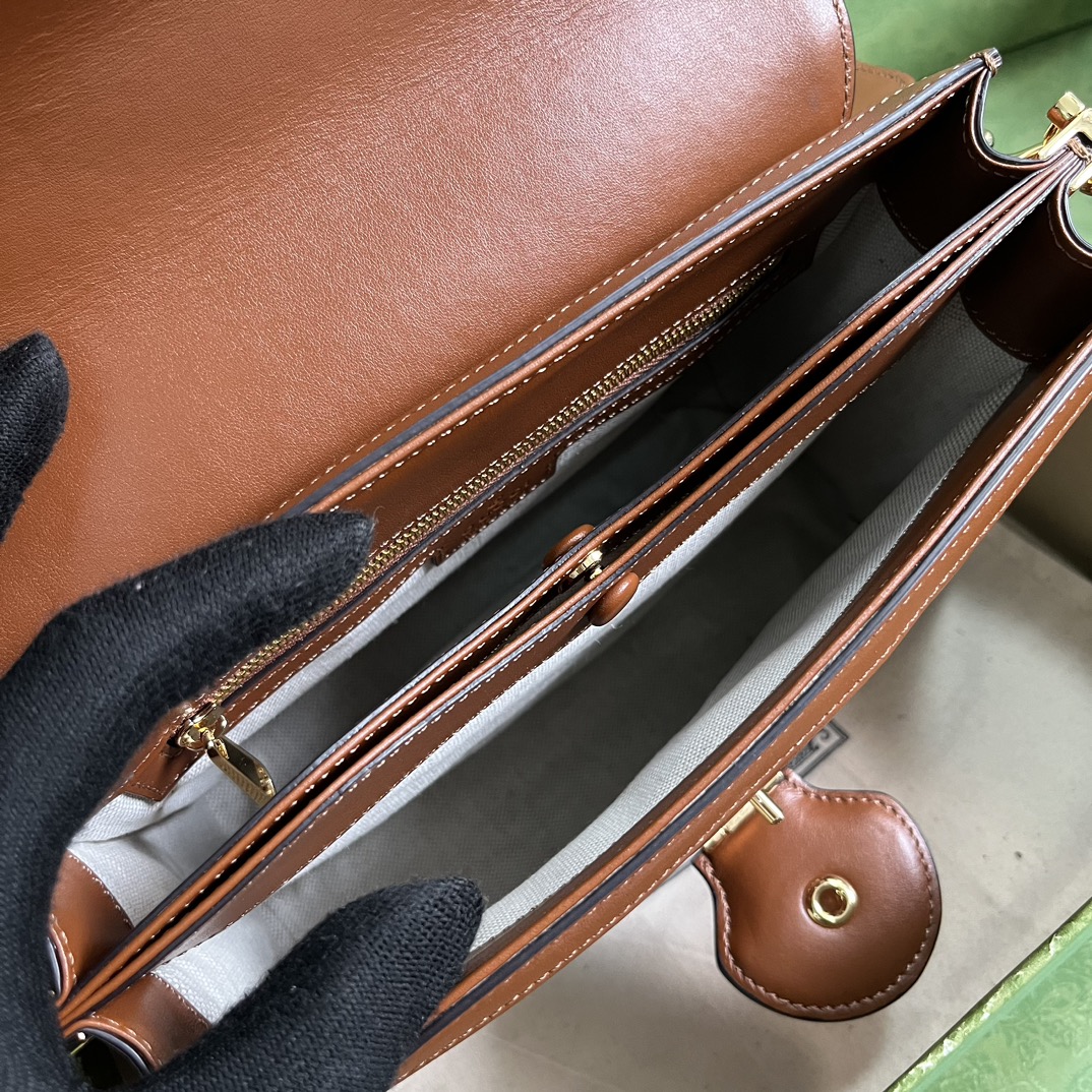 Bagsaaa GG Matelassé brown handbag - 25.5x 20.5x 12.5cm