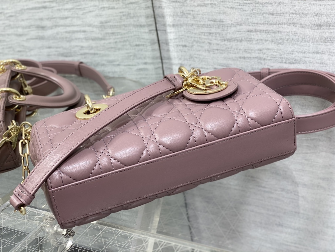 Bagsaaa D10r Lady D - Joy Medium Pink Bag - 26 x 13.5 x 5 cm