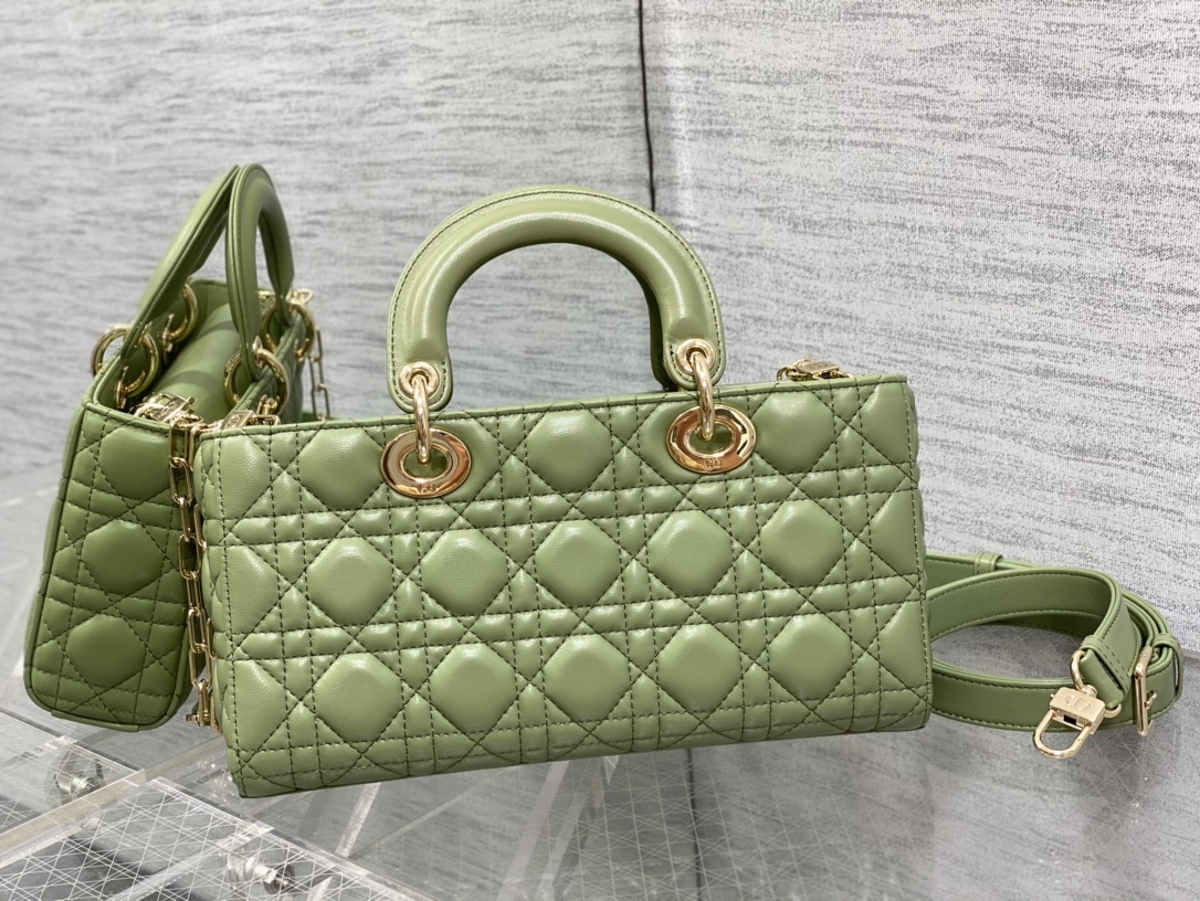 Bagsaaa D10r Lady D - Joy Medium Ethereal Green Bag - 26 x 13.5 x 5 cm