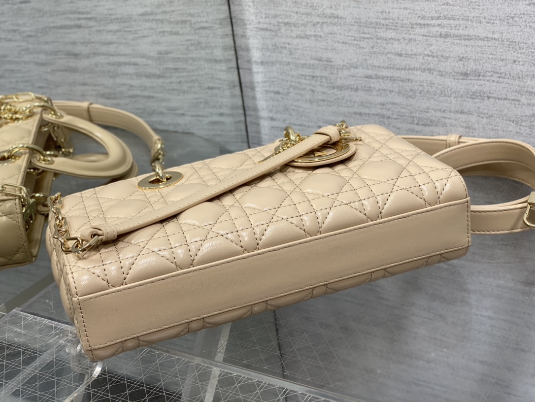 Bagsaaa D10r Lady D - Joy Medium Beige Bag - 26 x 13.5 x 5 cm