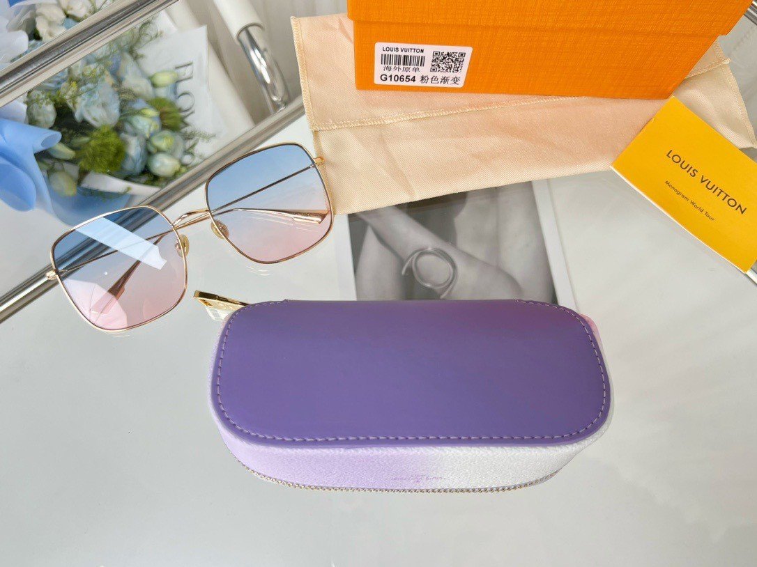 Bagsaaa L0vis Vvtt0n Sunglasses Pouch Sunrise Pastel