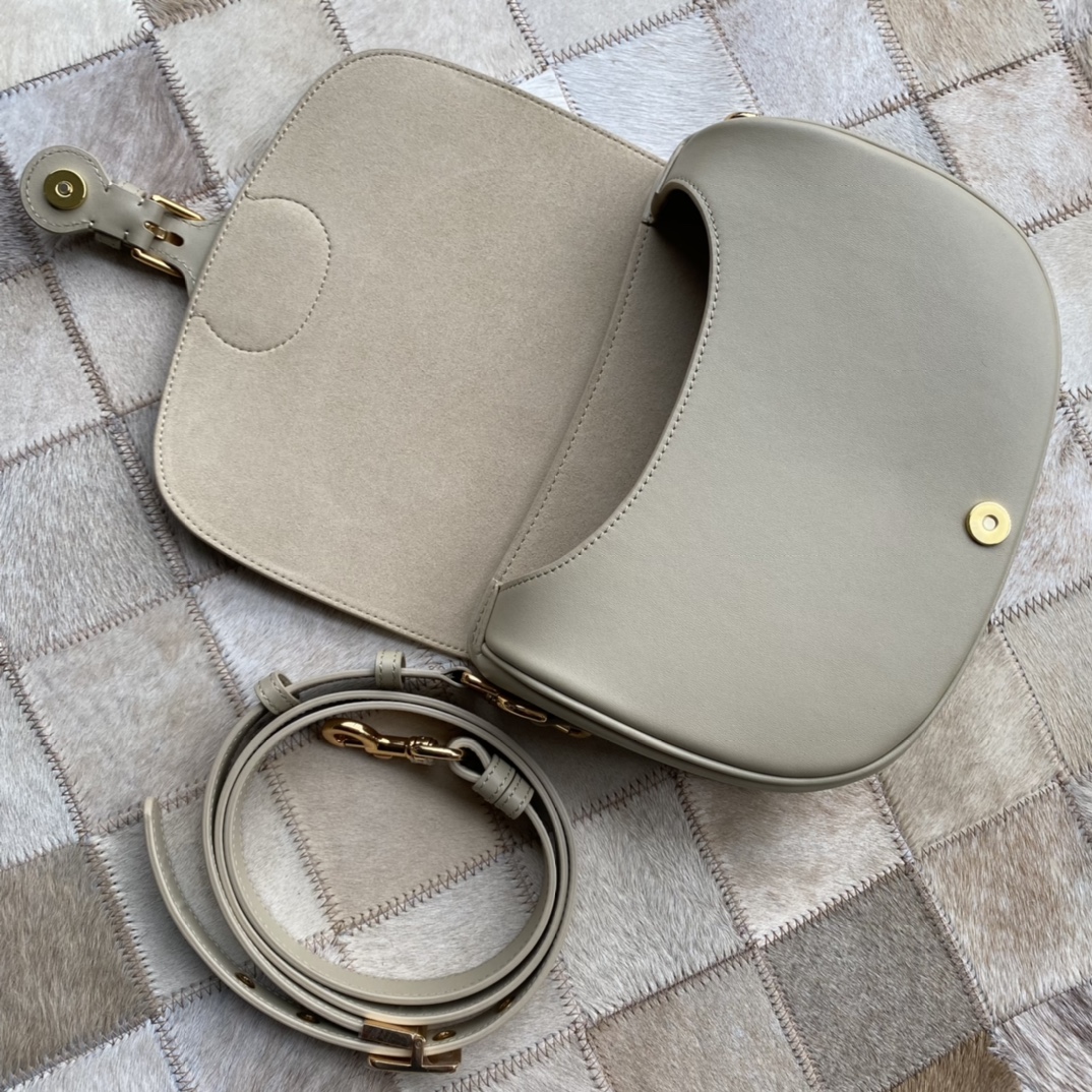 Bagsaaa D10r Medium Bobby Grey Bag - 22 x 17 x 6 cm