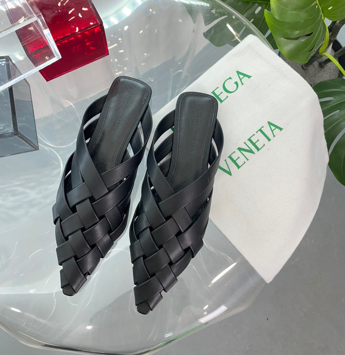 Bagsaaa B0tt*ga Ven*ta Alfie Black Slipper