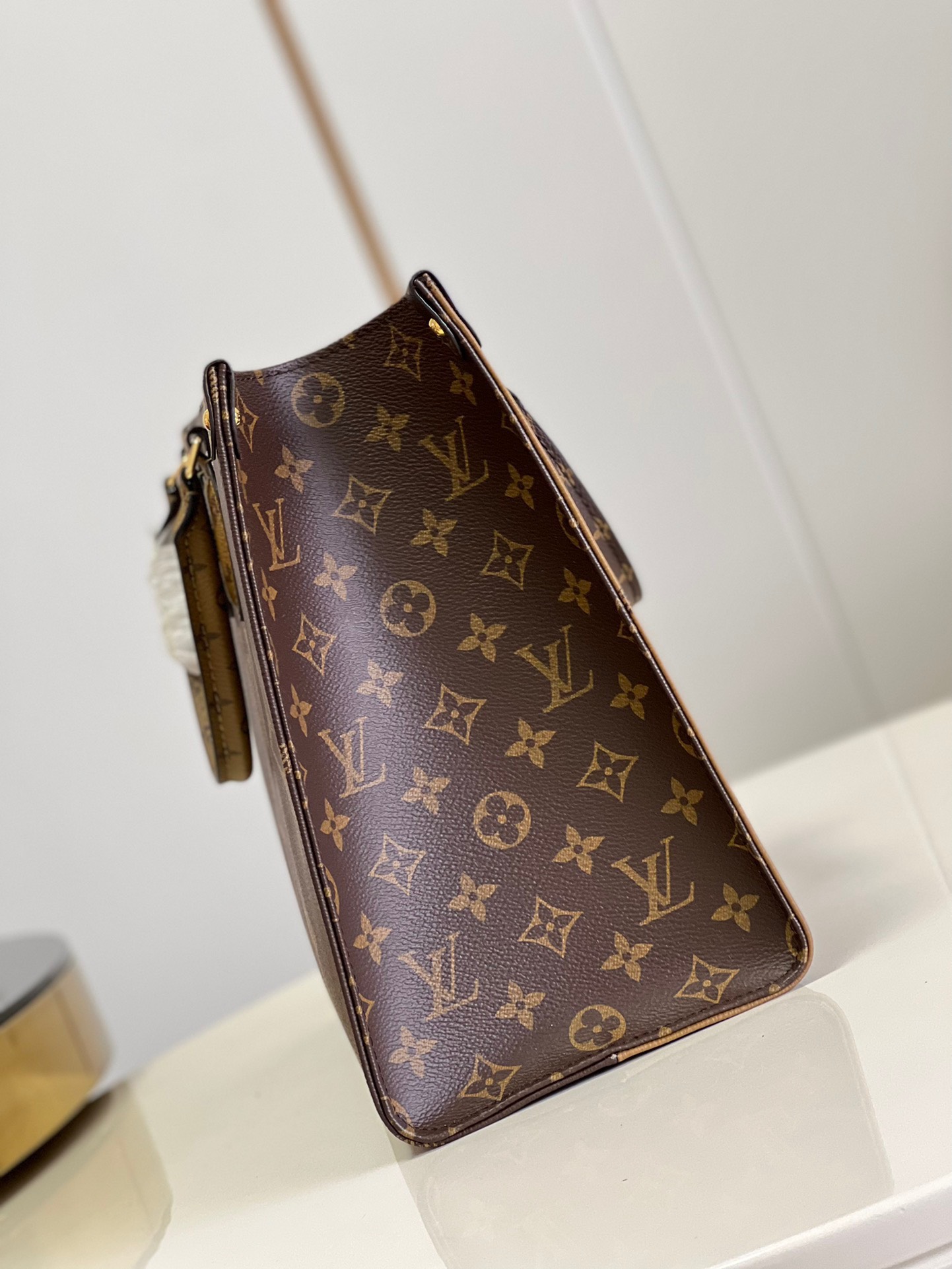 Bagsaaa L0vis Vvtt0n Onthego MM Monogram Reverse coated canvas - 35 x 27 x 14 cm