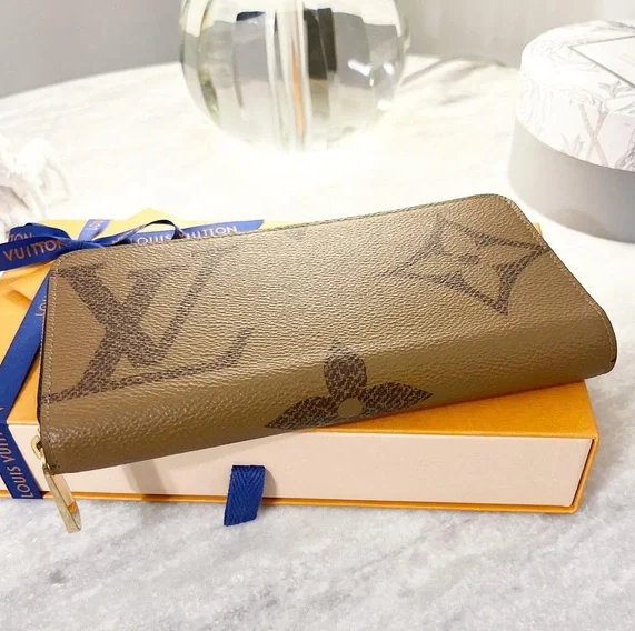 Bagsaaa L0vis Vvtt0n Zippy Wallet Giant Monogram Reverse coated canvas - 19.5 x 10.5 x 2.5 cm