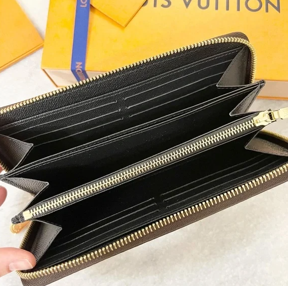 Bagsaaa L0vis Vvtt0n Zippy Wallet Giant Monogram Reverse coated canvas - 19.5 x 10.5 x 2.5 cm